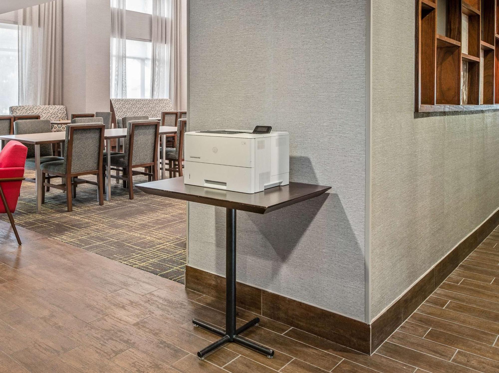 Hampton Inn & Suites Dallas-Allen Exterior photo